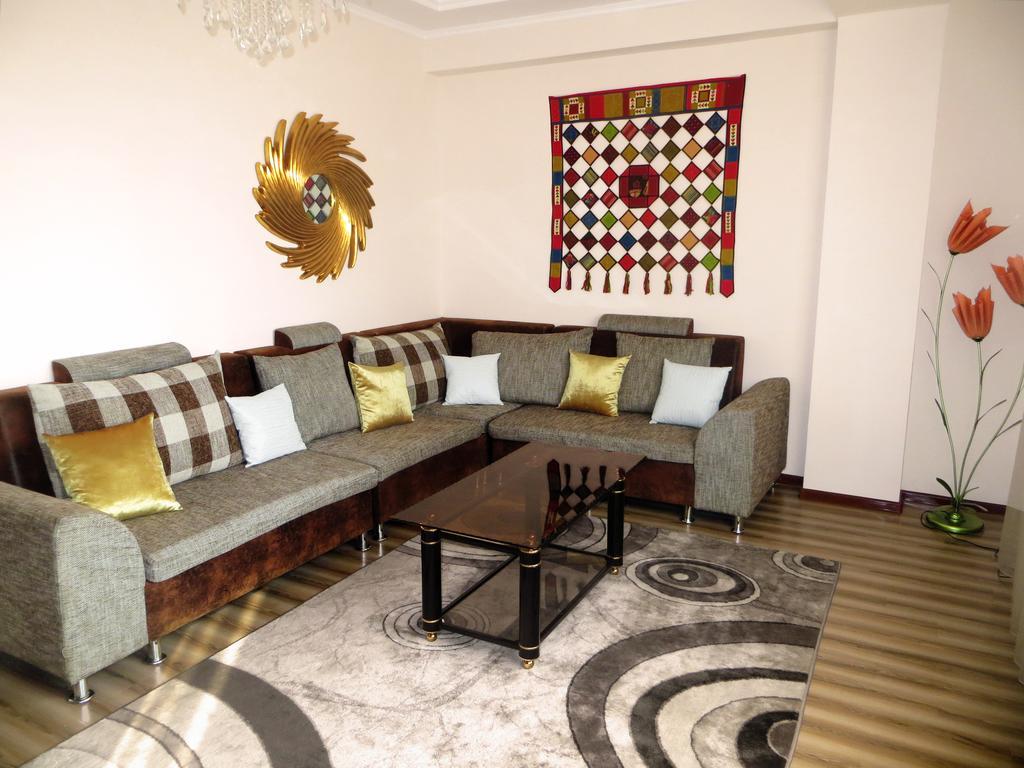Apartment Kievskaya 114/2 Biškek Exteriér fotografie